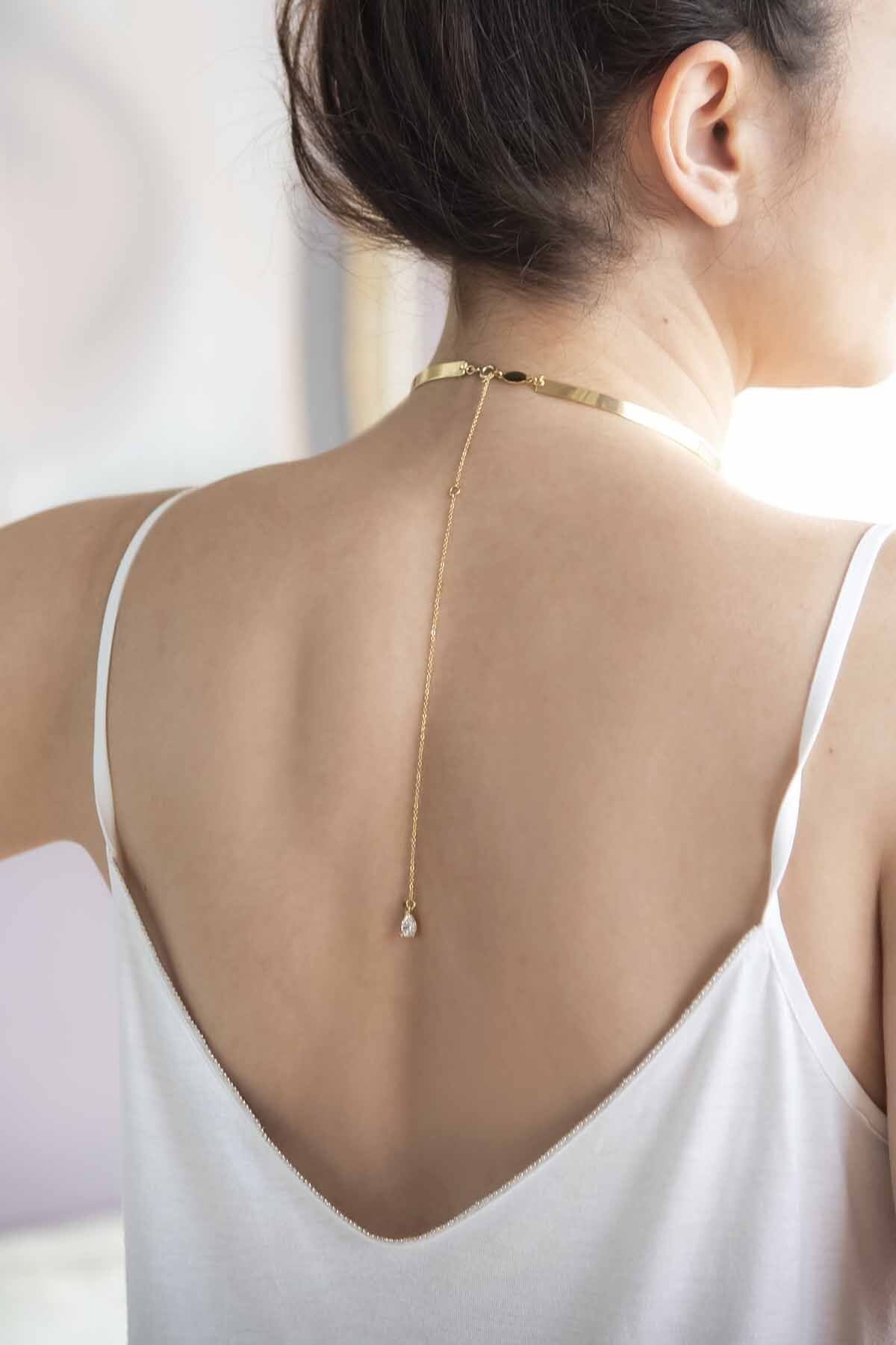 AUDREY - Sırt Detaylı Kolye