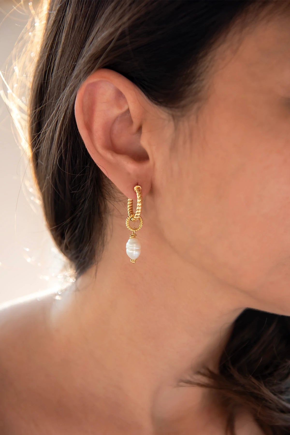 PEARLY - Sallantılı İnci Tek Küpe