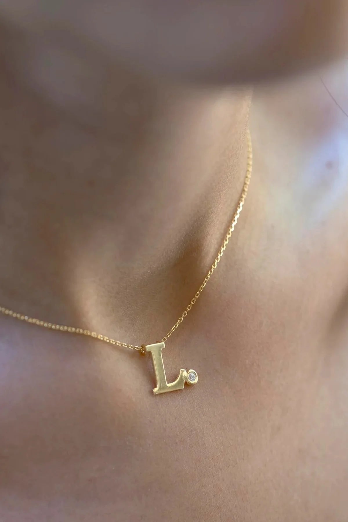 DIAMOND INITIAL - Taşlı Harf Kolye